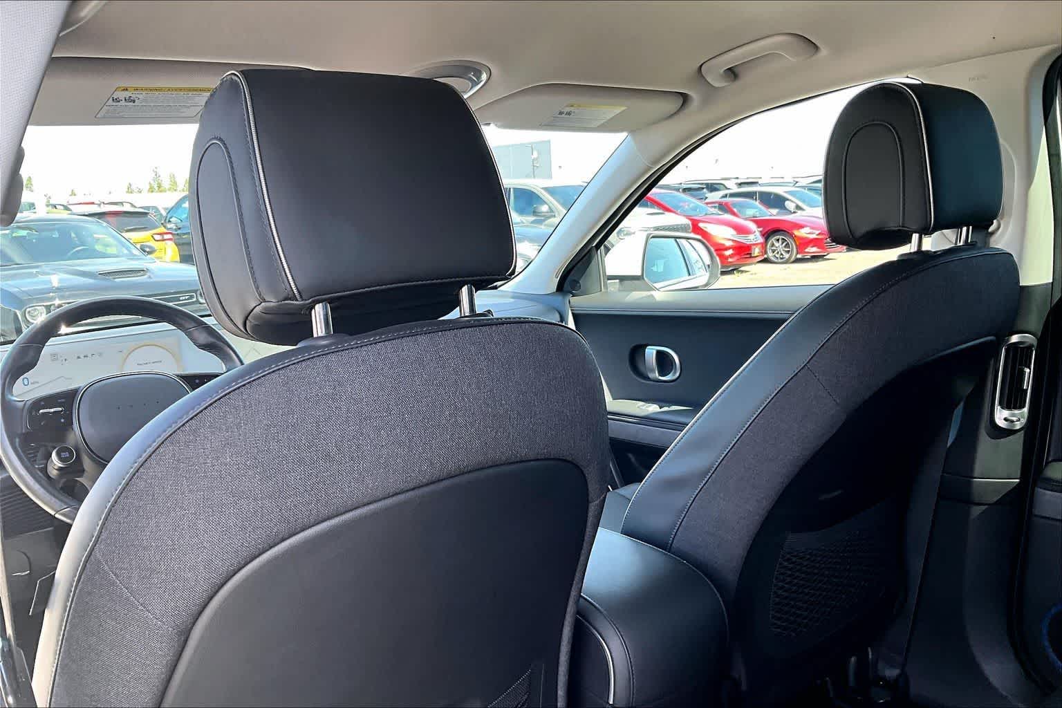 Thumbnail: 2023 Hyundai Ioniq 5 - 12