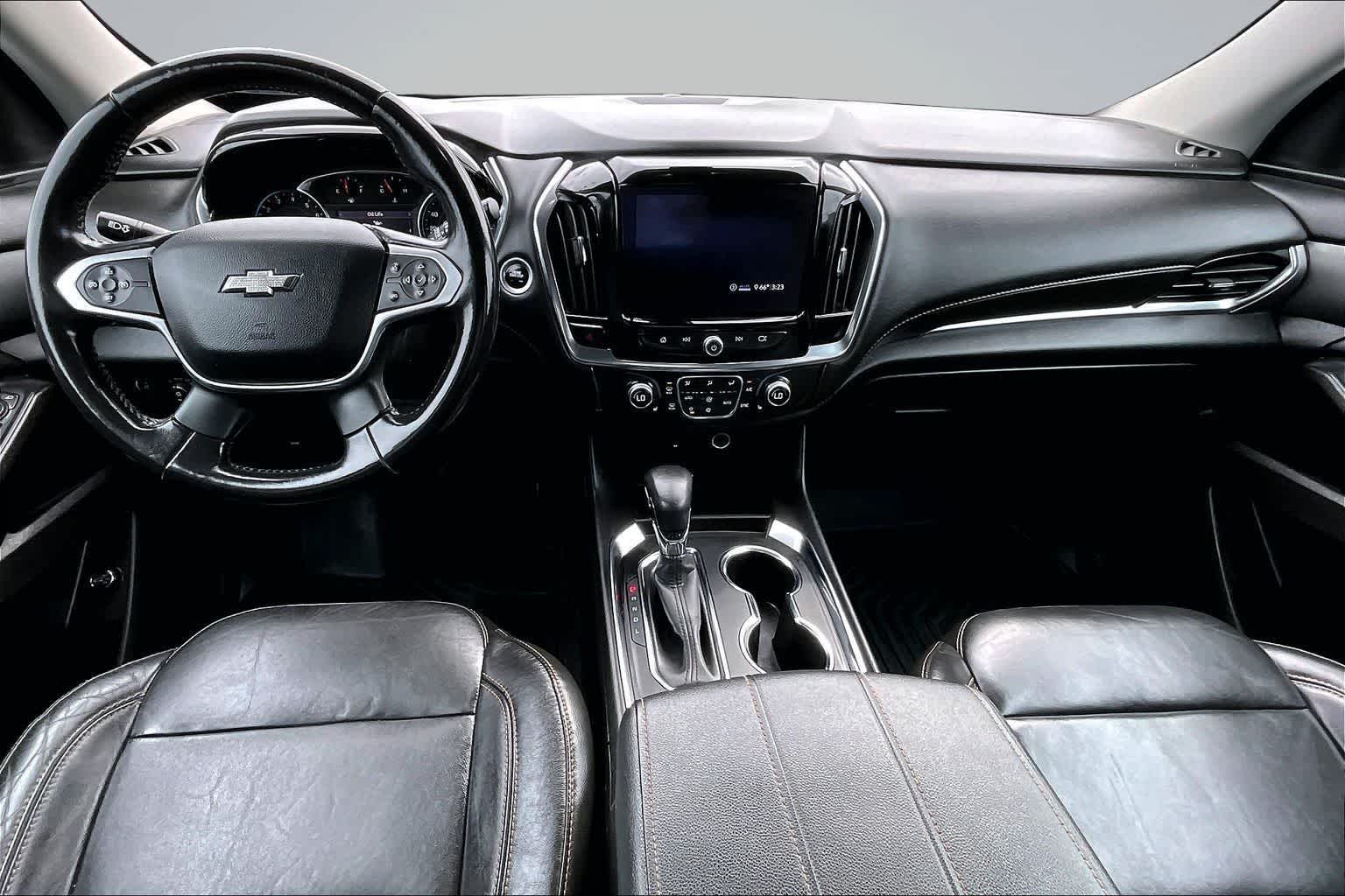 Thumbnail: 2021 Chevrolet Traverse - 10