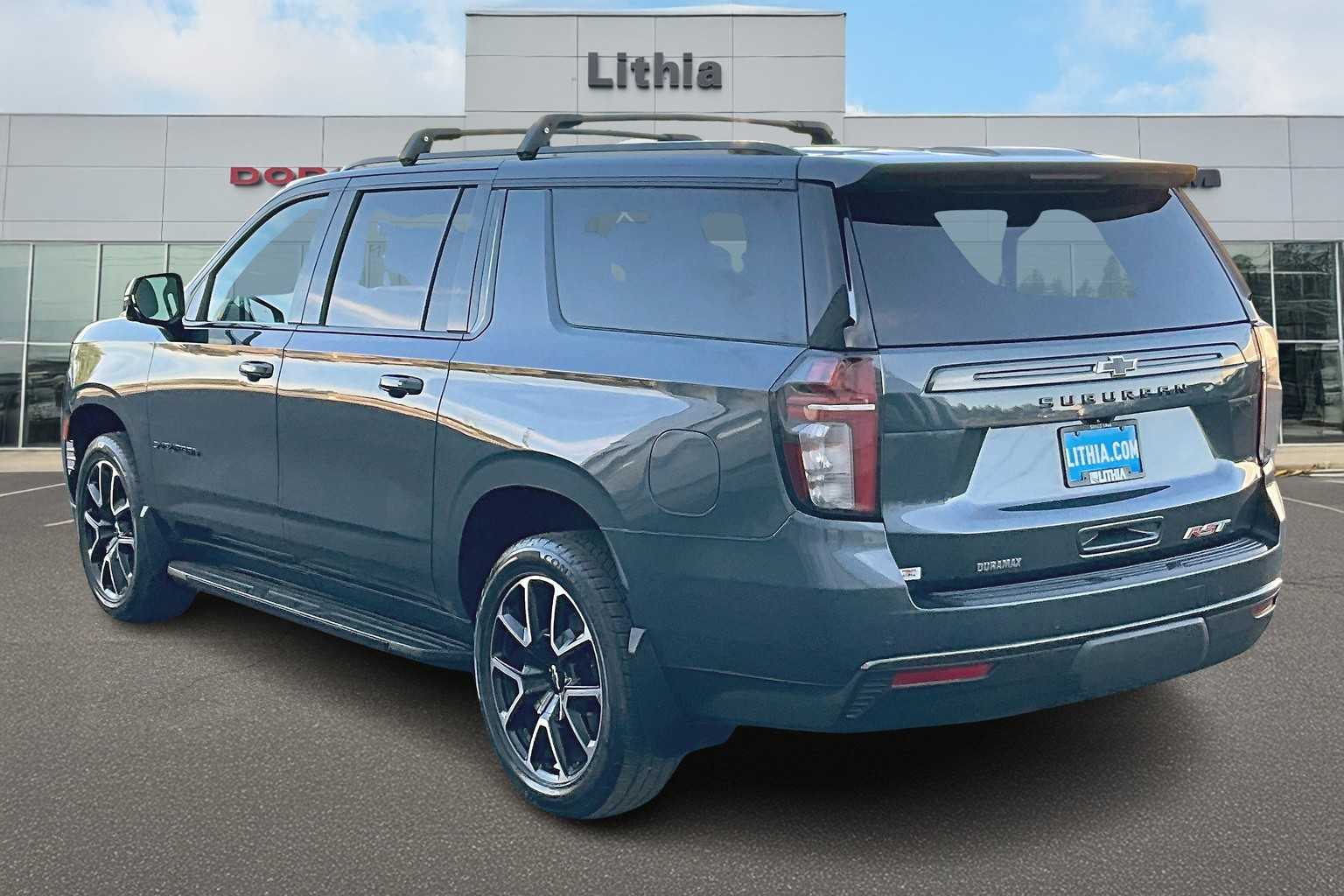 Thumbnail: 2021 Chevrolet Suburban - 4