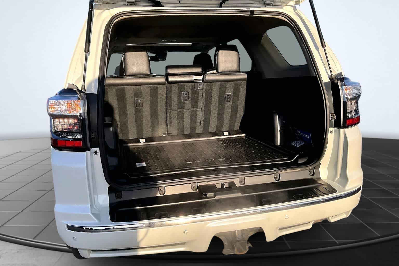 Thumbnail: 2021 Toyota 4Runner - 19