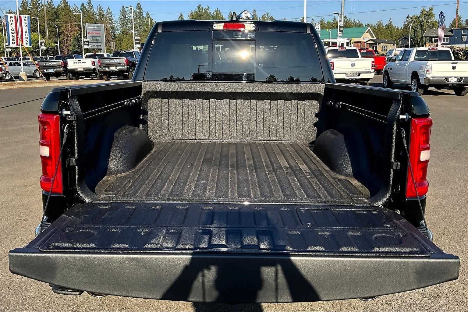 Thumbnail: 2026 RAM 1500 - 20