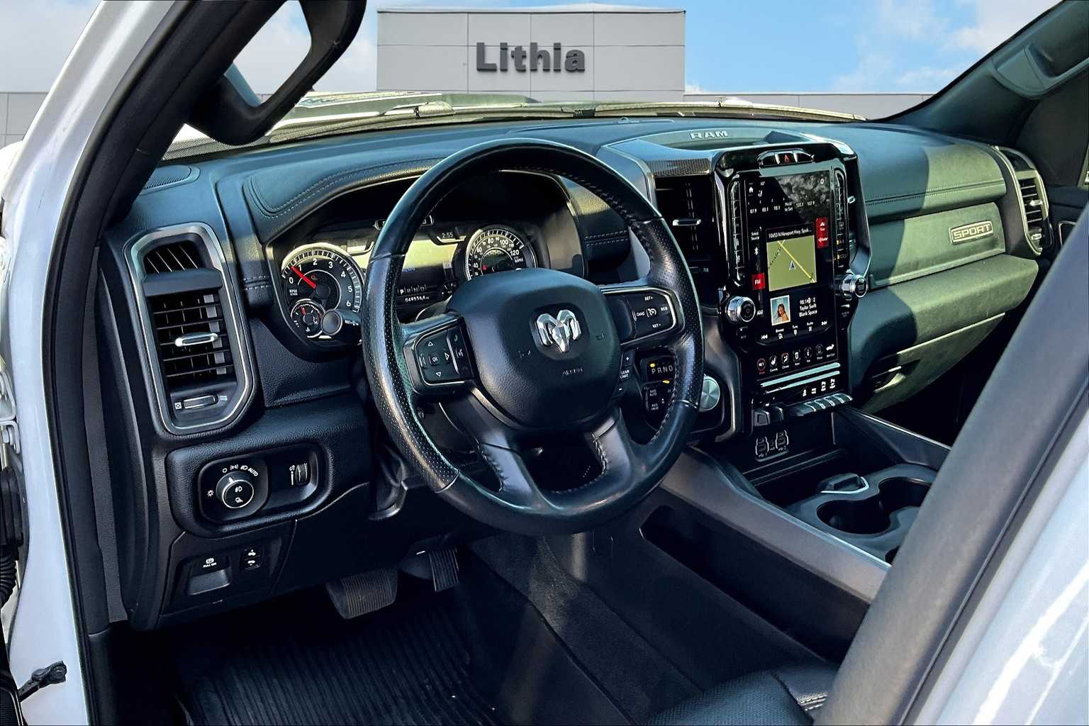 2020 Ram 1500 Sport photo 2