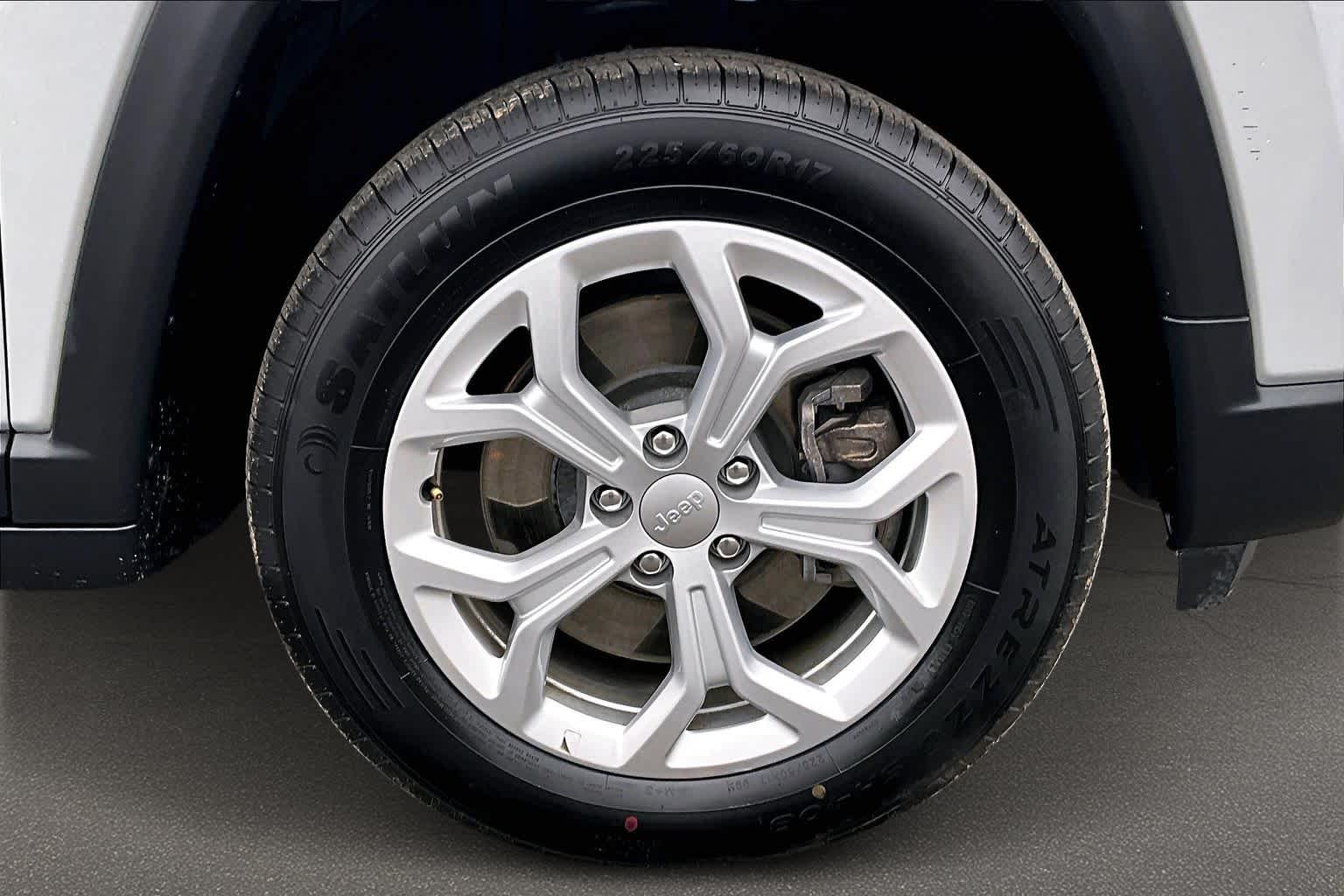 Thumbnail: 2024 Jeep Compass - 34