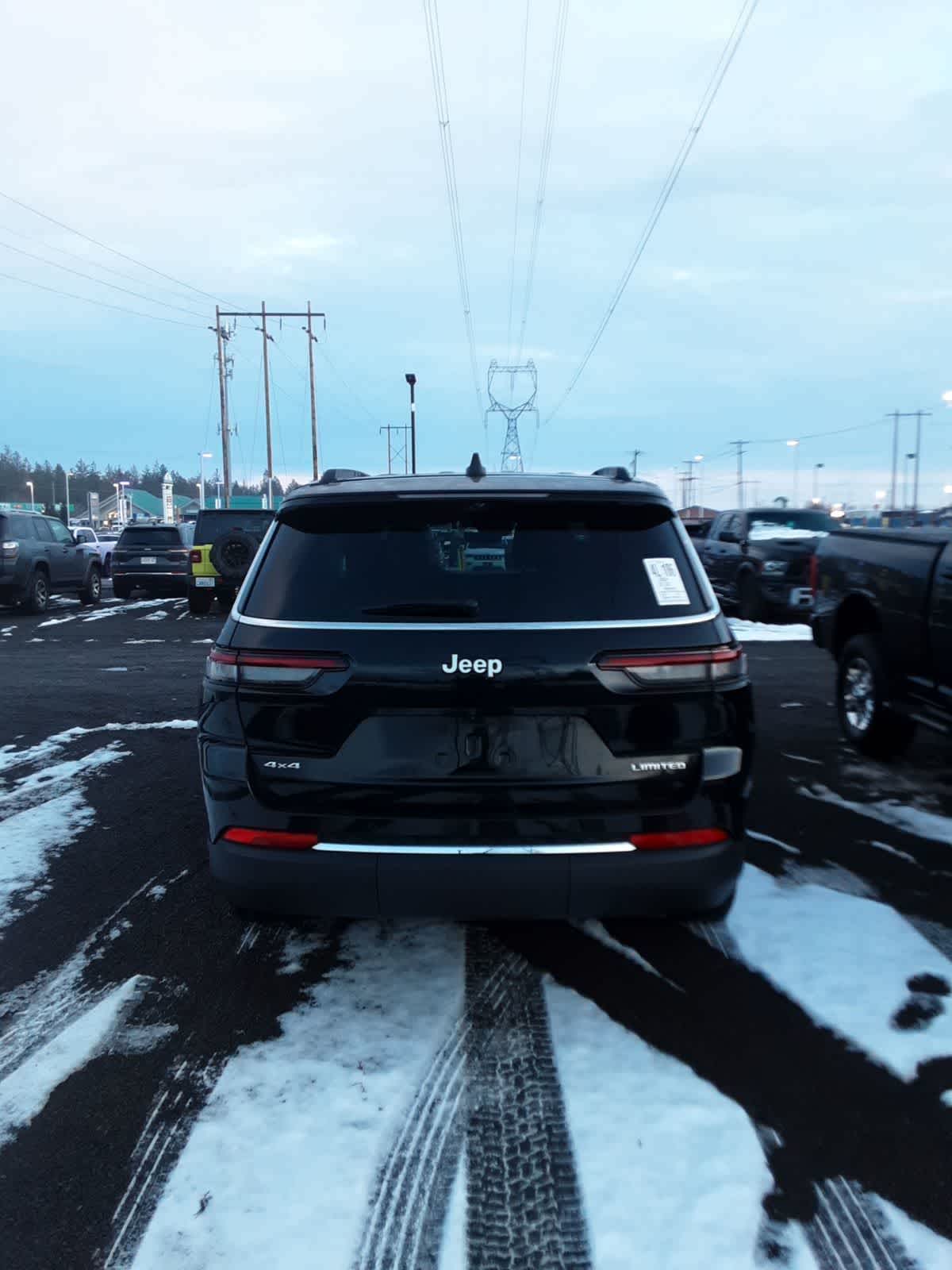 Thumbnail: 2024 Jeep Grand Cherokee L - 5