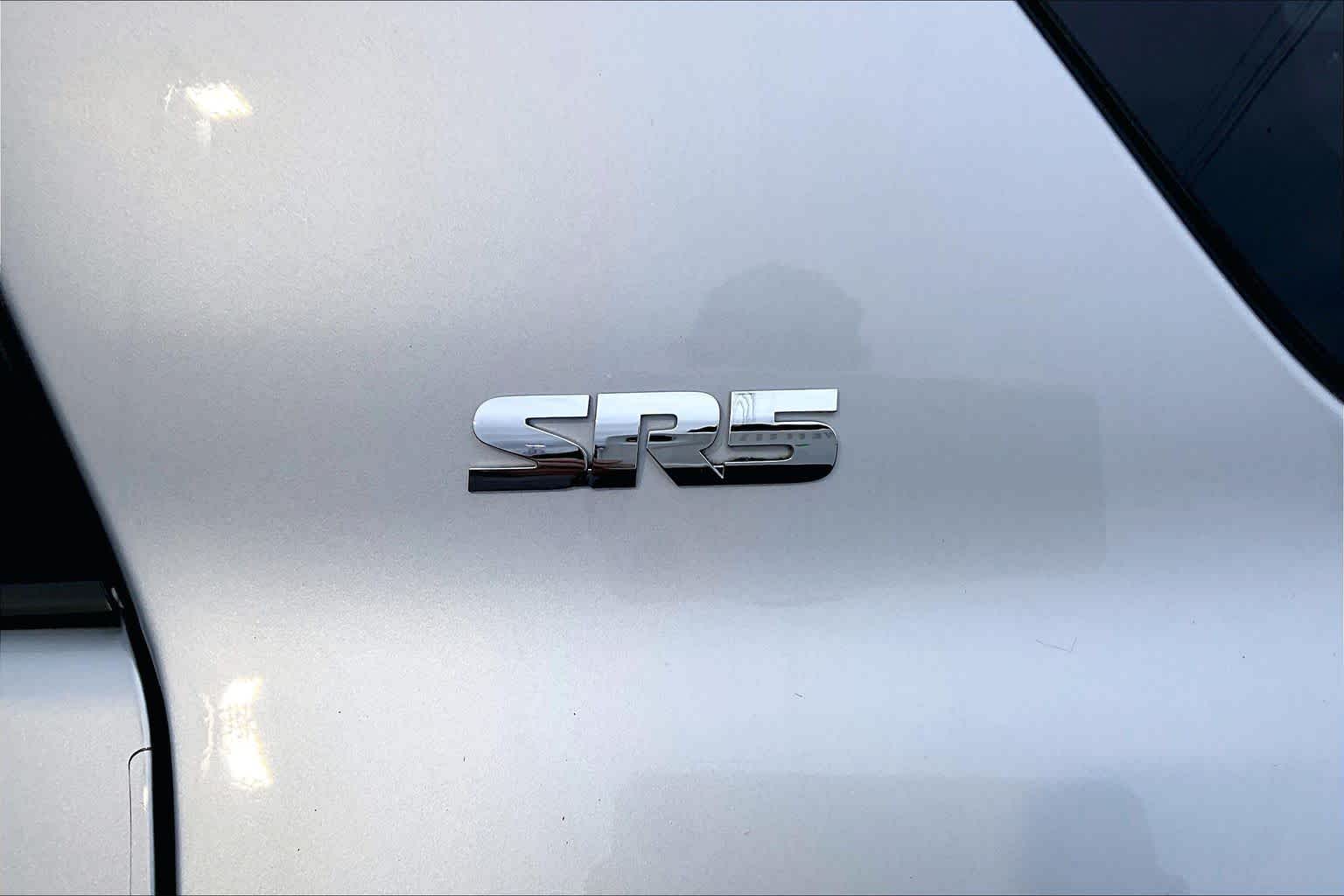 Thumbnail: 2023 Toyota 4Runner - 7