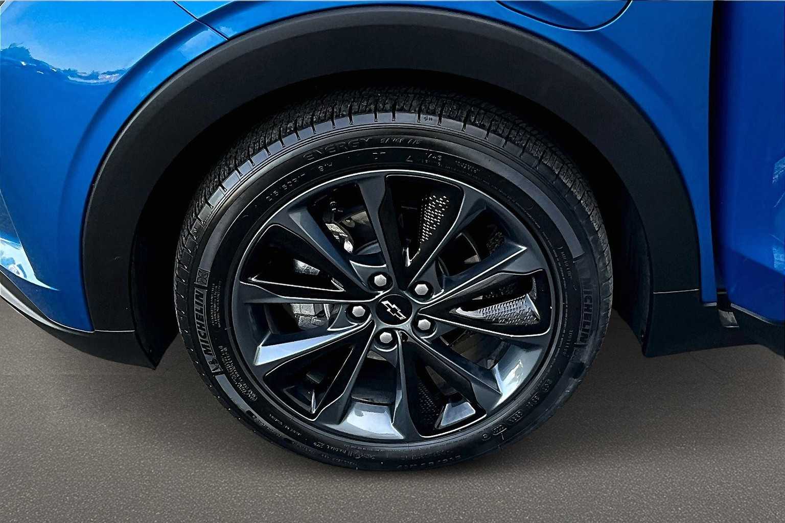 2022 Chevrolet Bolt EUV Premier 7