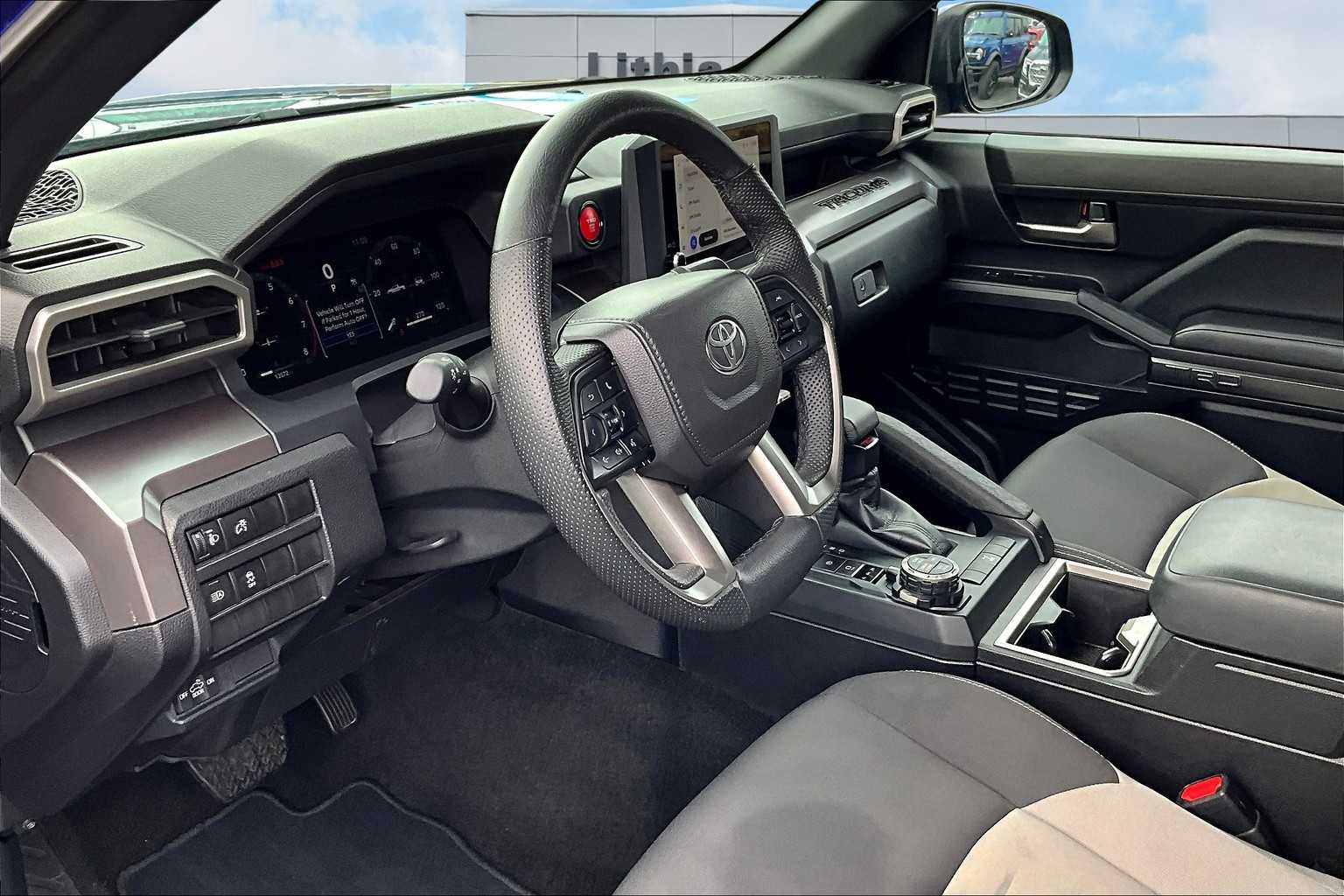 2025 Toyota Tacoma Limited photo 2