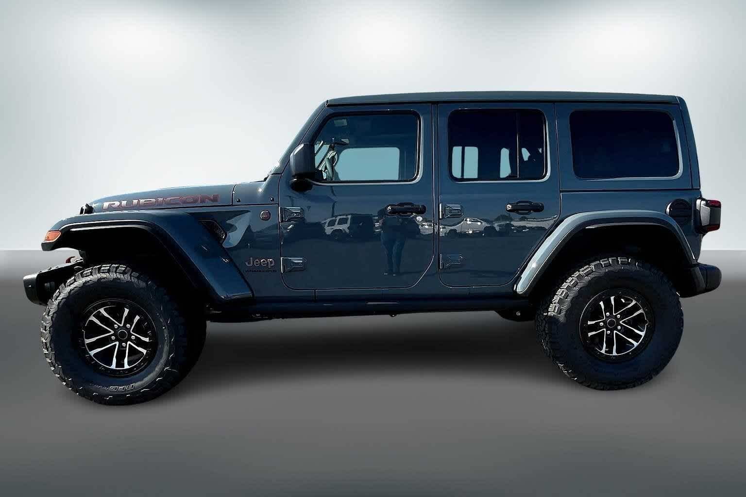 Thumbnail: 2025 Jeep Wrangler - 3