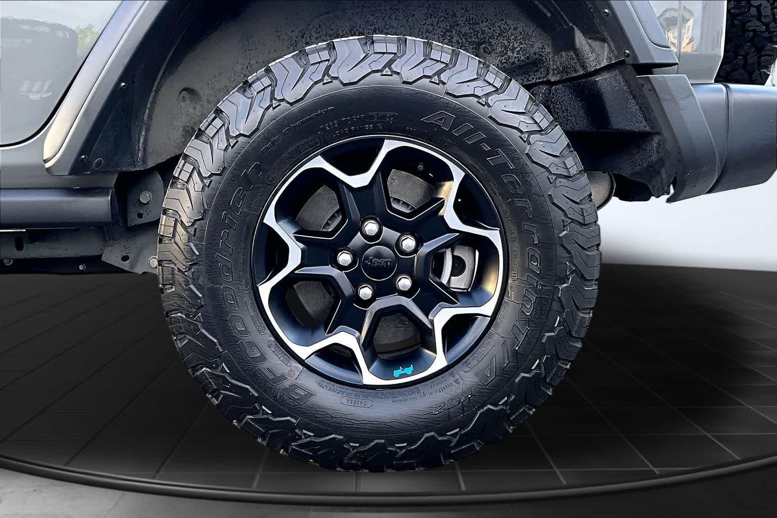 Thumbnail: 2023 Jeep Wrangler - 34