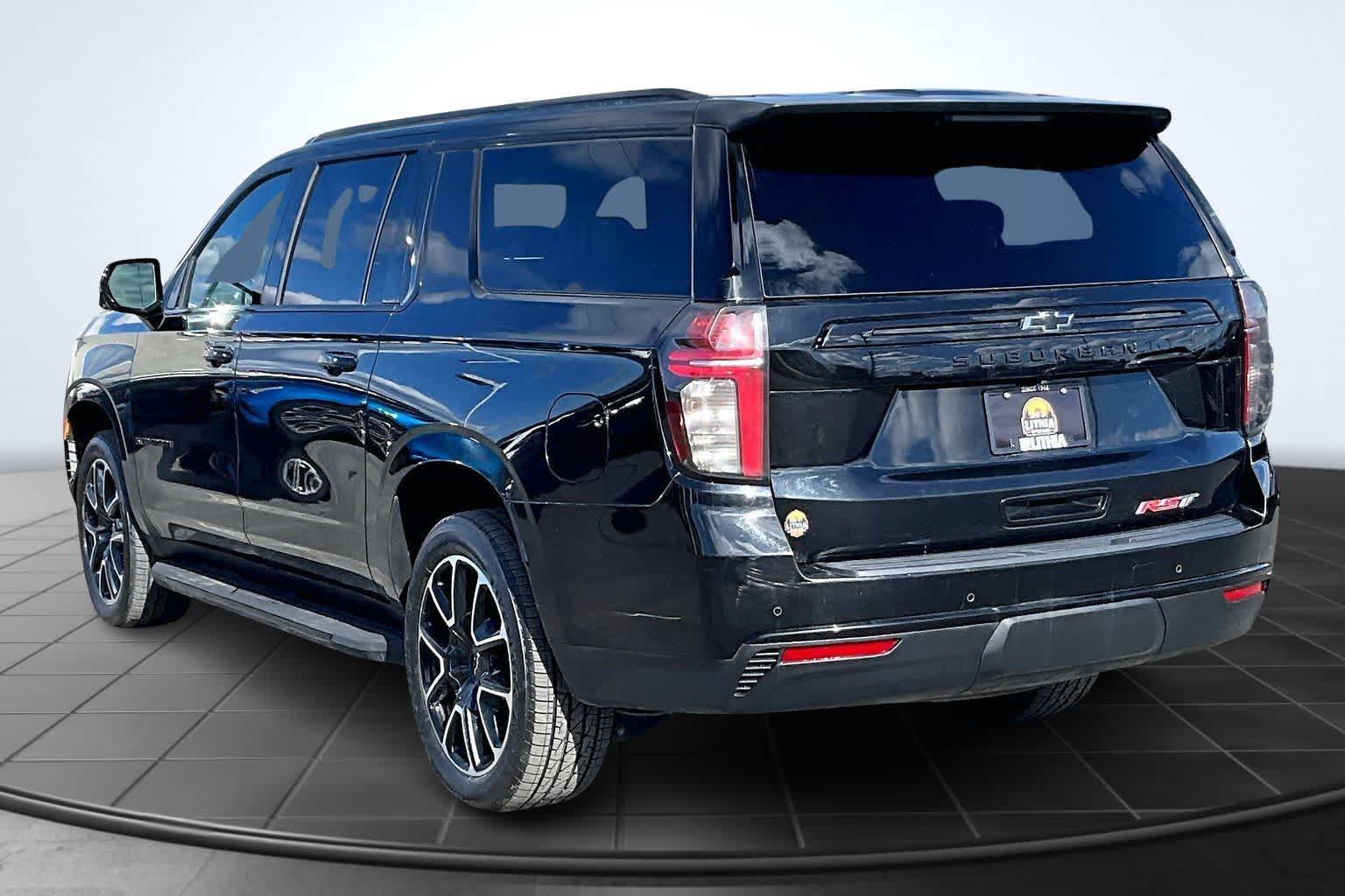 Thumbnail: 2024 Chevrolet Suburban - 4