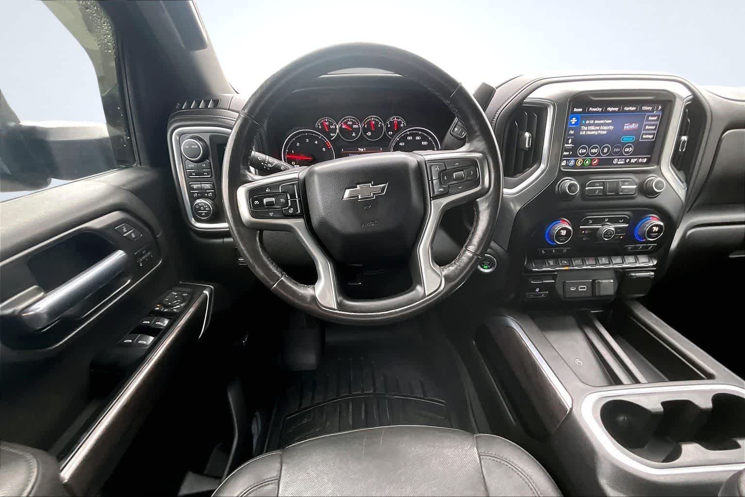 Thumbnail: 2022 Chevrolet Silverado 3500 - 15