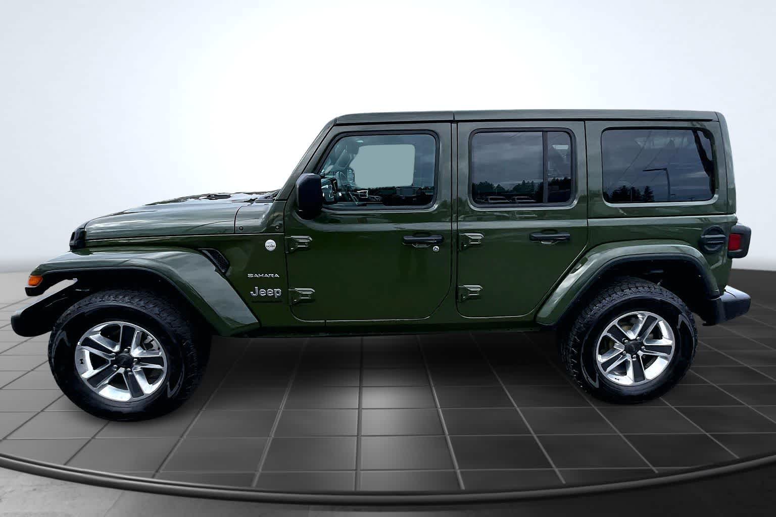 Thumbnail: 2023 Jeep Wrangler - 3