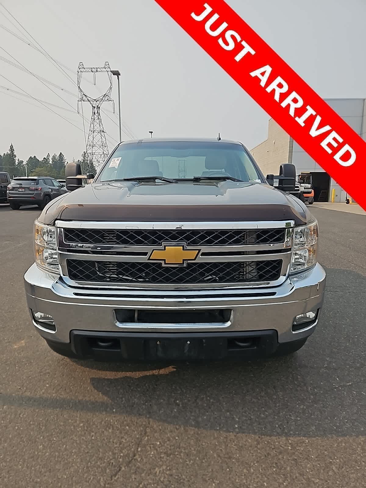 2012 Chevrolet Silverado 2500HD LTZ photo 2