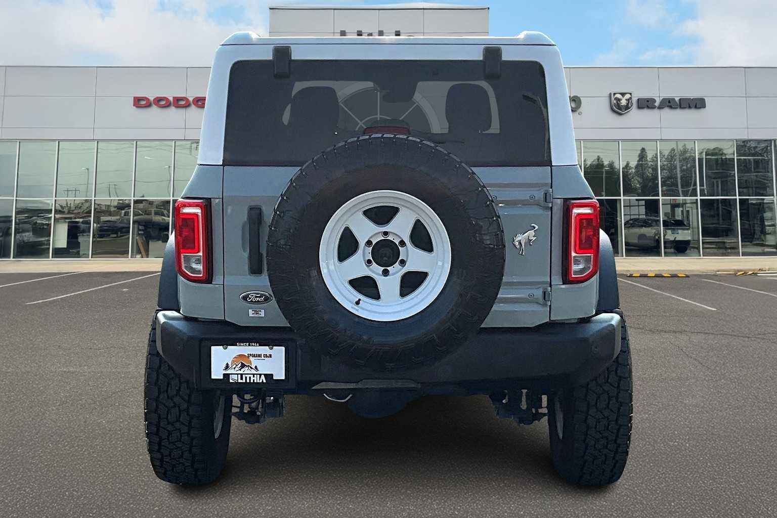 Thumbnail: 2021 Ford Bronco - 5