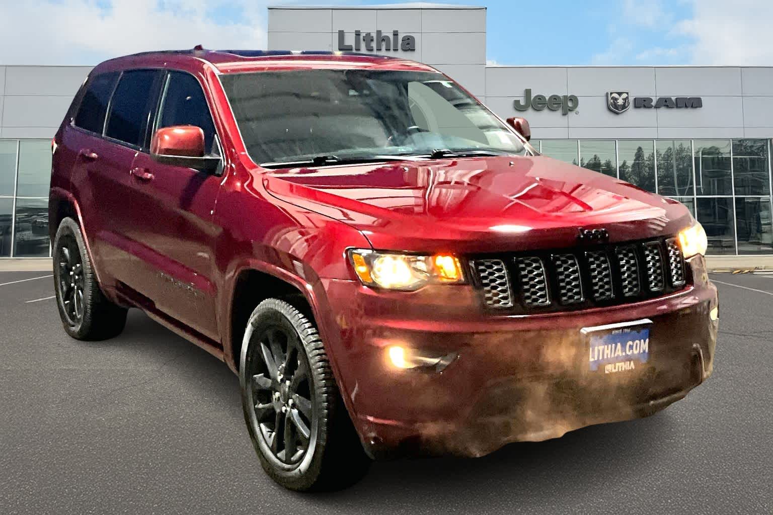 Thumbnail: 2020 Jeep Grand Cherokee - 22