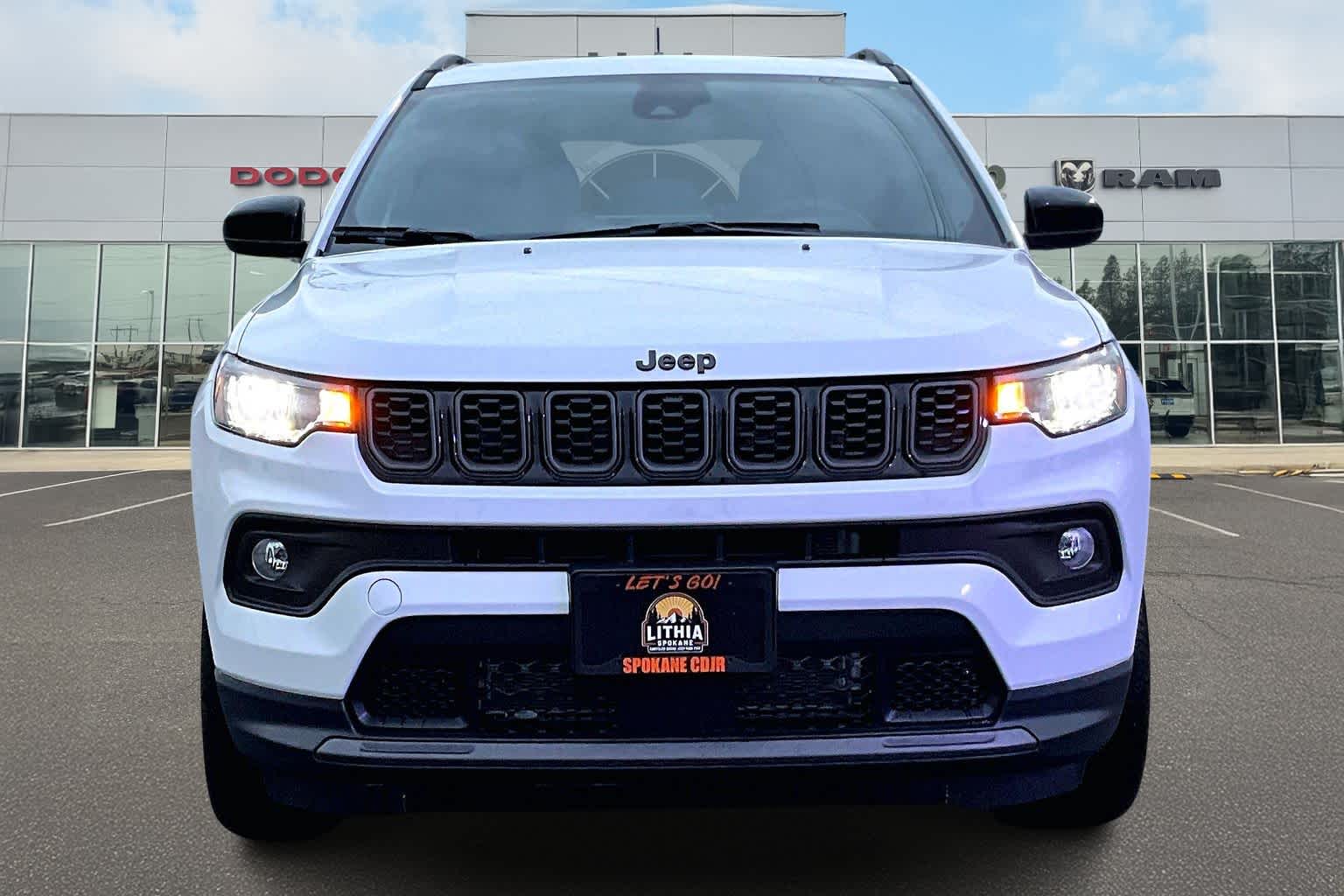 Thumbnail: 2026 Jeep Compass - 6