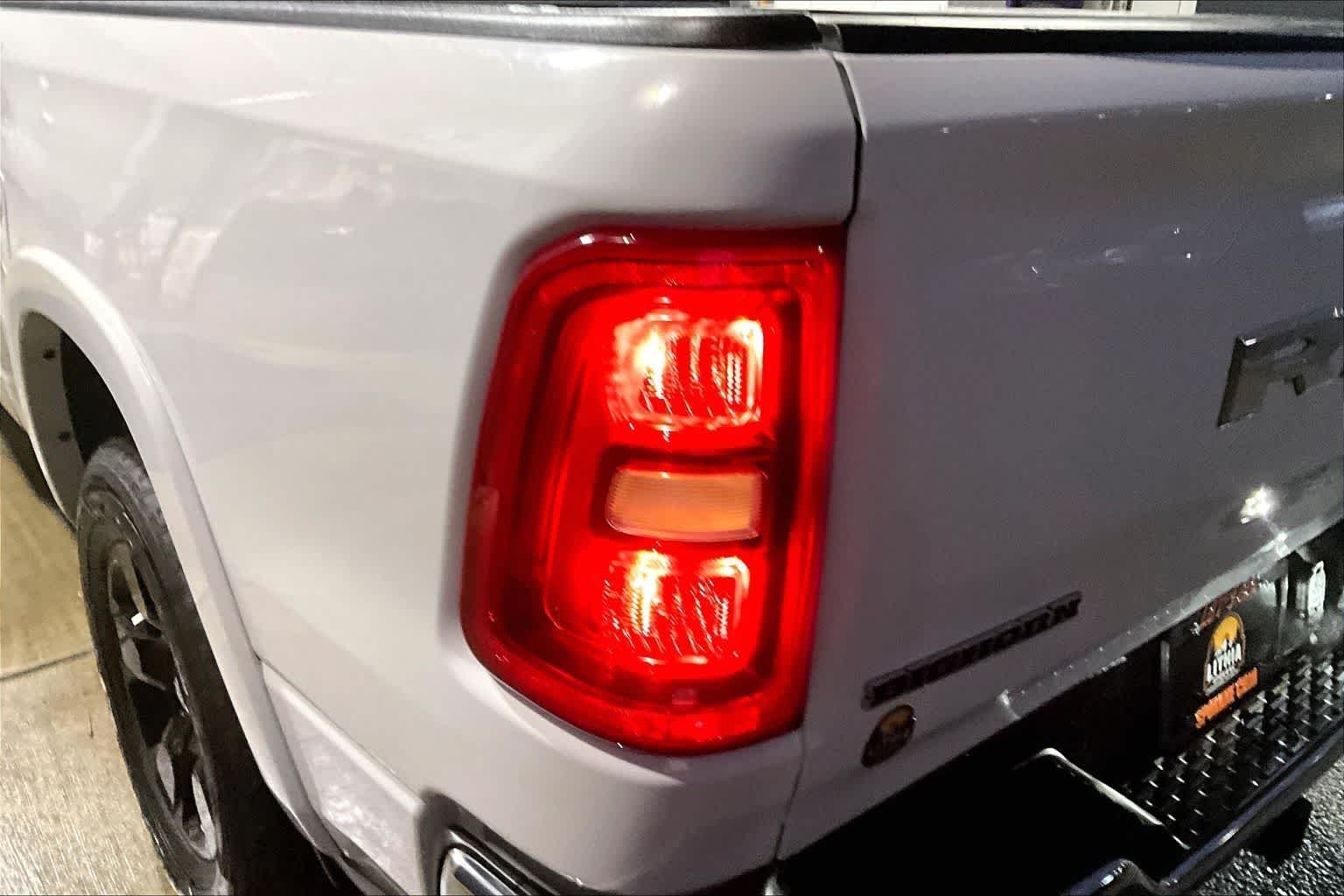 Thumbnail: 2025 RAM 1500 - 32