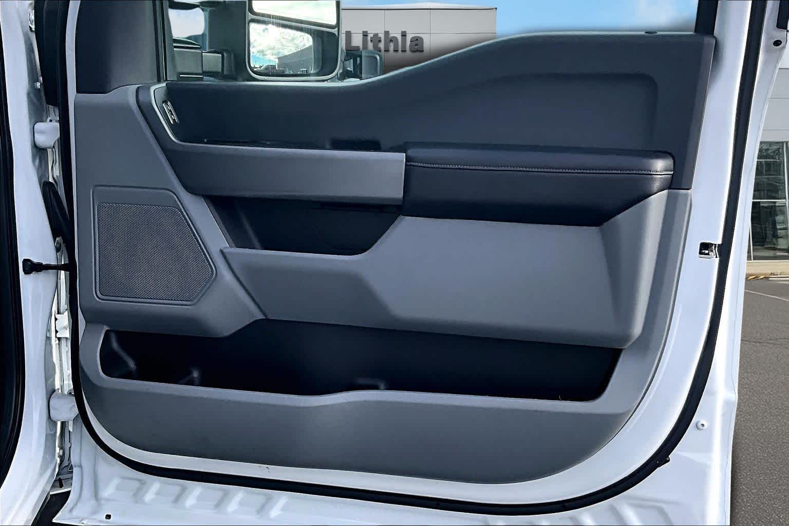 Thumbnail: 2024 Ford Econoline - 29