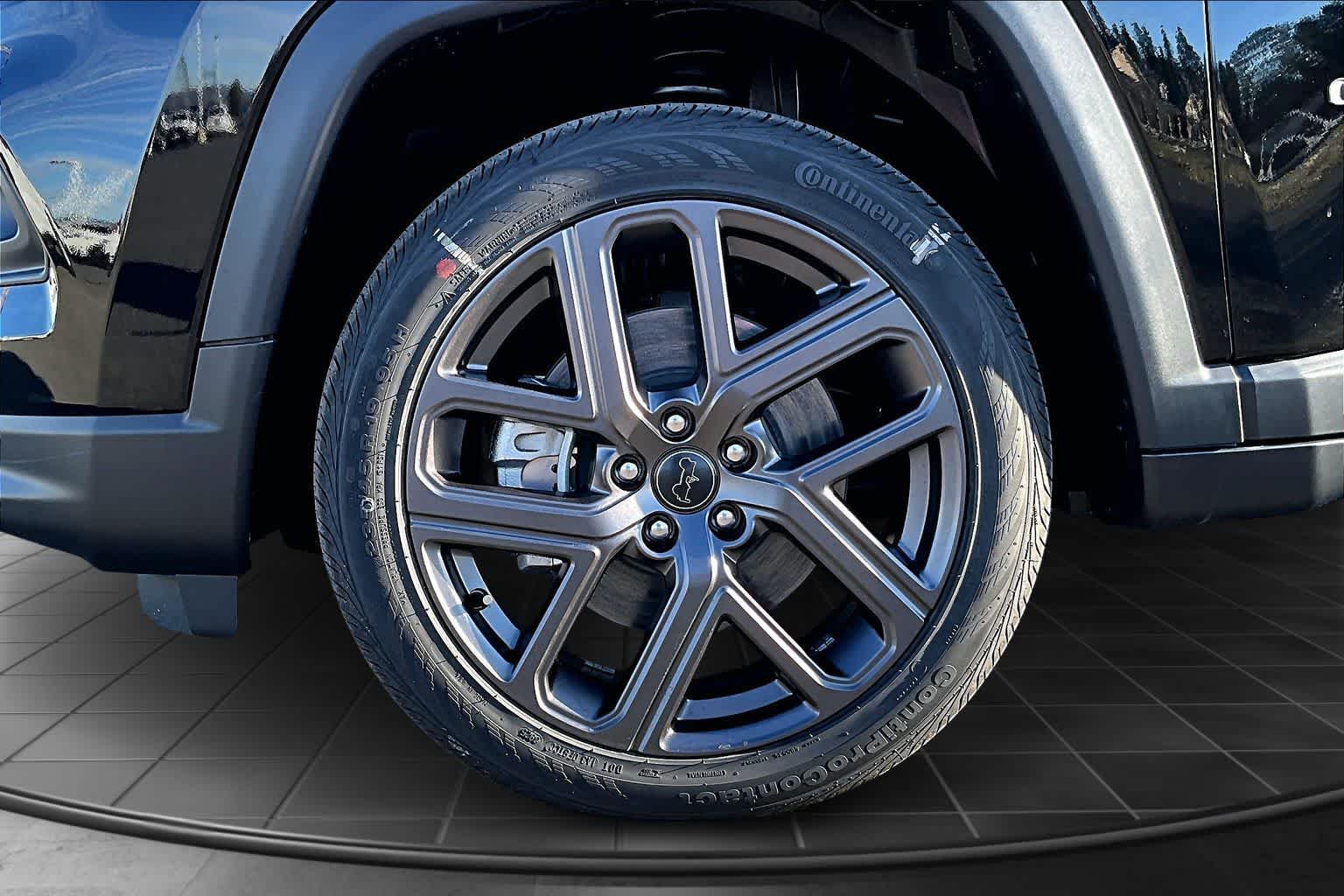 Thumbnail: 2026 Jeep Compass - 8