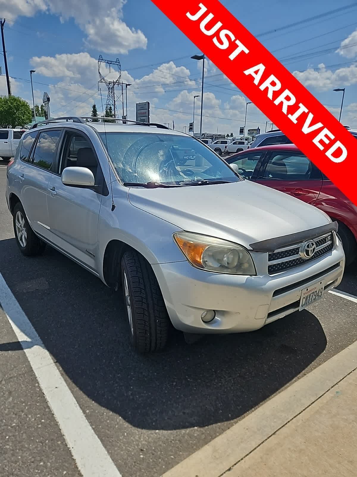 Thumbnail: 2008 Toyota RAV4 - 3