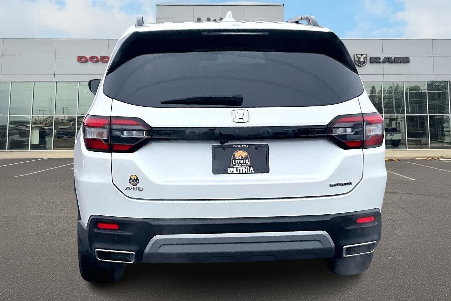 Thumbnail: 2023 Honda Pilot - 5