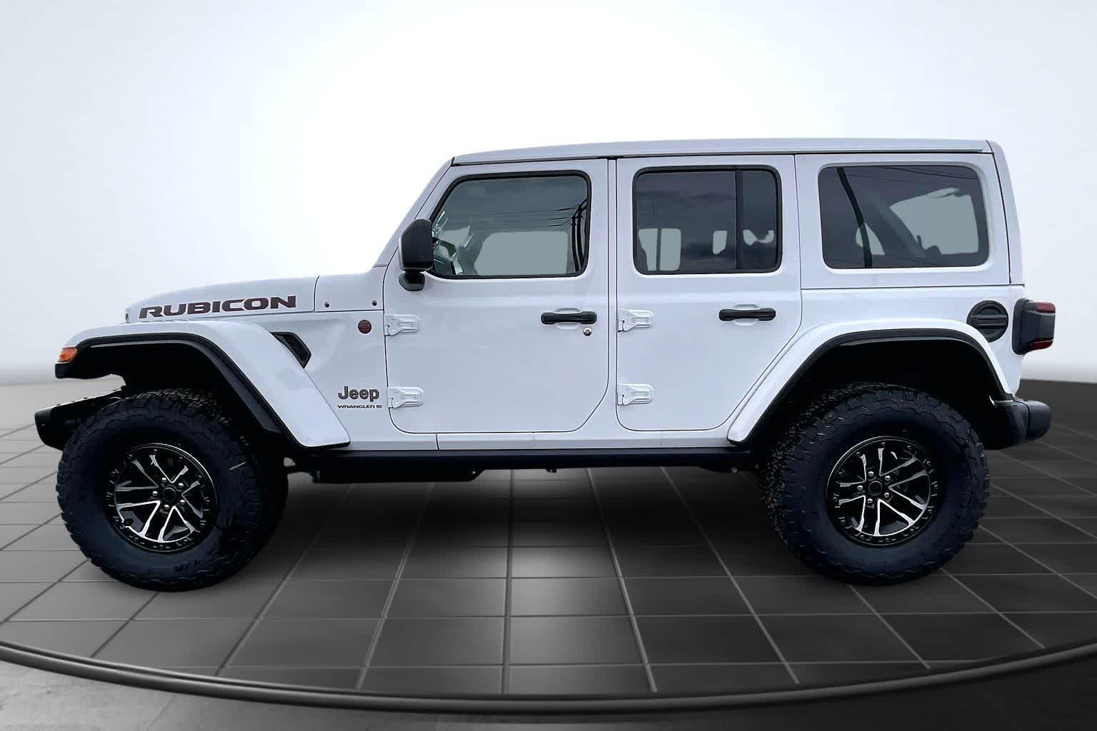 Thumbnail: 2026 Jeep Wrangler - 3