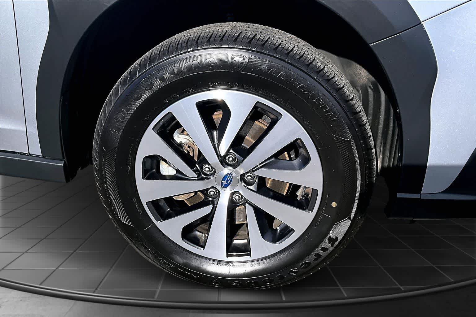 Thumbnail: 2023 Subaru Outback - 34