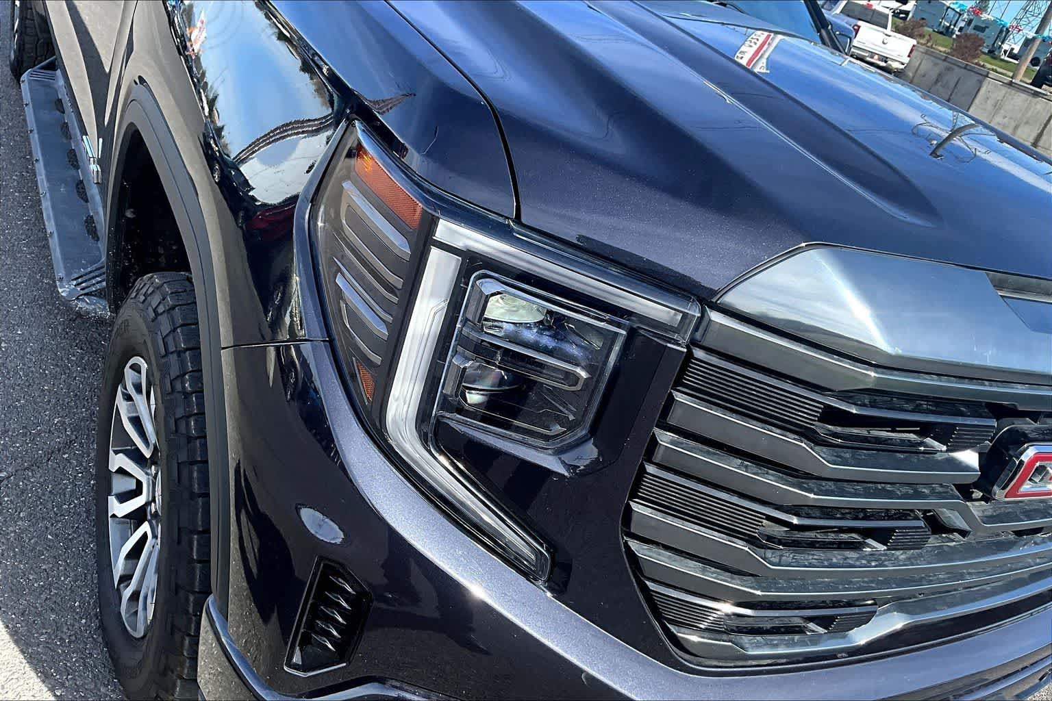Thumbnail: 2023 GMC Sierra 1500 - 31