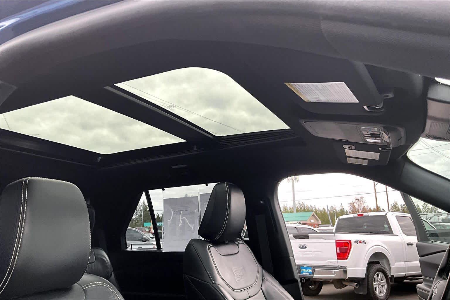 Thumbnail: 2021 Ford Explorer - 29