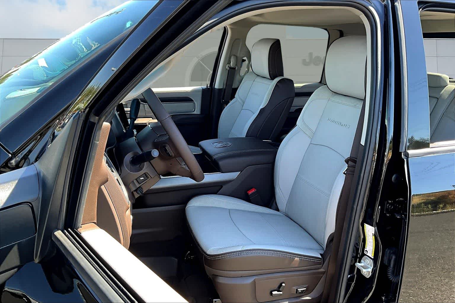 Thumbnail: 2025 RAM 3500 - 11