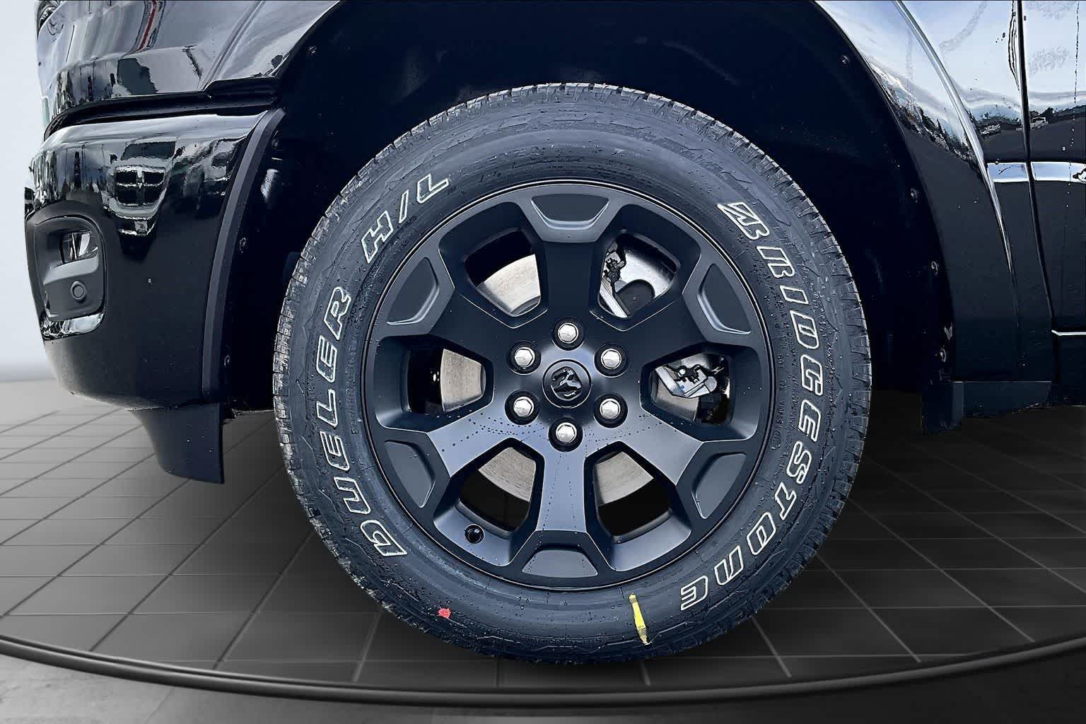 Thumbnail: 2026 RAM 1500 - 8