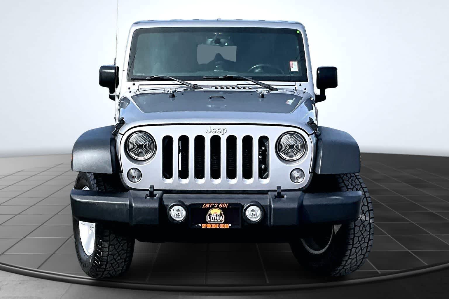 Thumbnail: 2017 Jeep Wrangler - 6