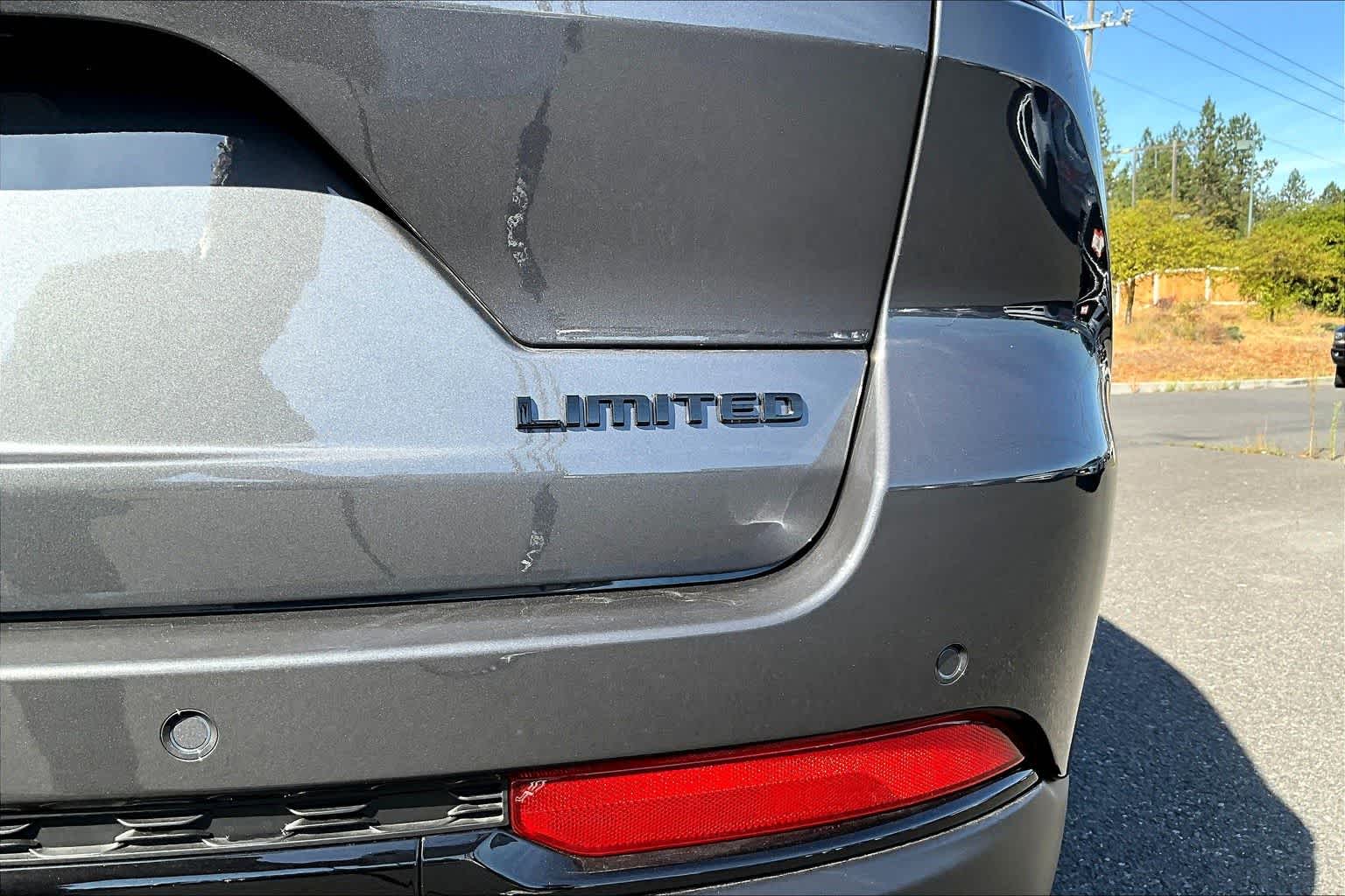 Thumbnail: 2025 Jeep Grand Cherokee - 7