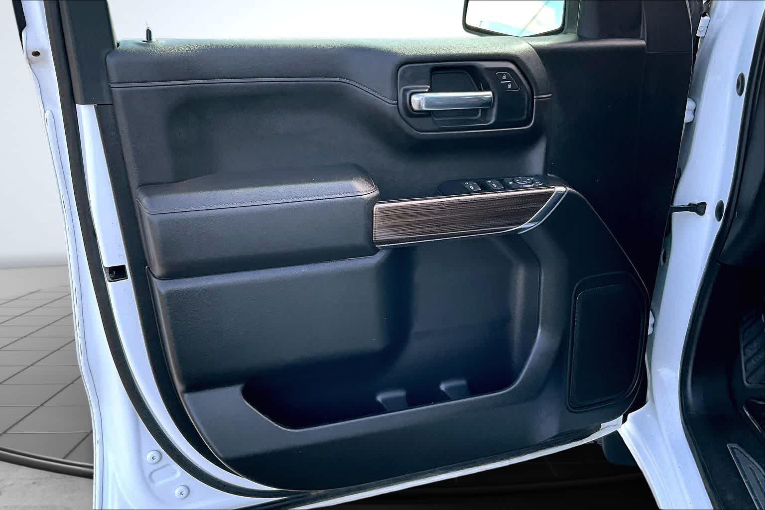 Thumbnail: 2021 Chevrolet Silverado 1500 - 28