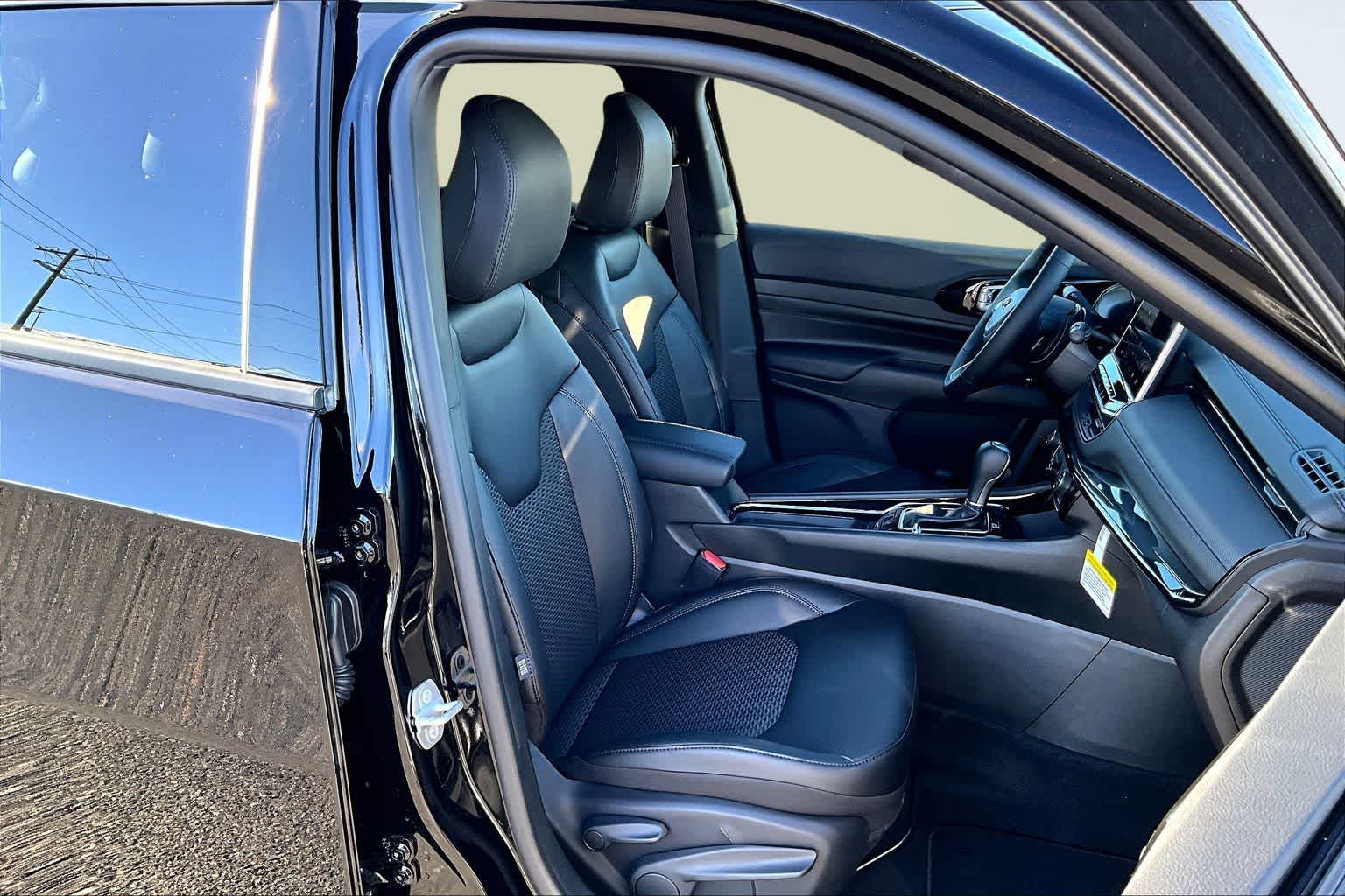 Thumbnail: 2026 Jeep Compass - 14