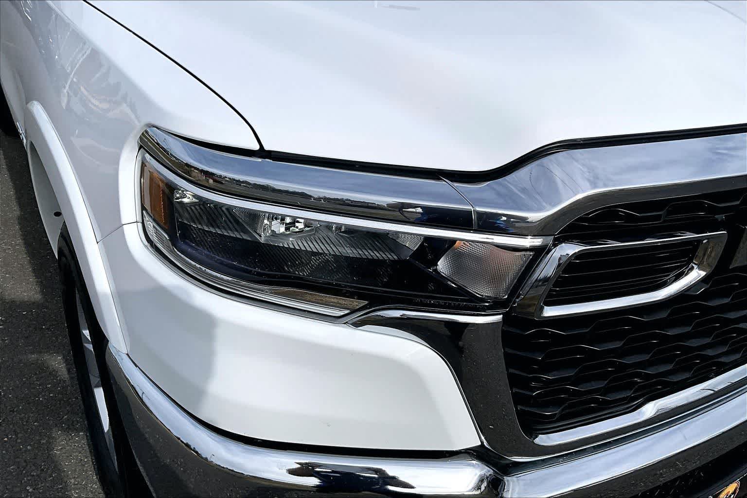 Thumbnail: 2025 RAM 1500 - 31