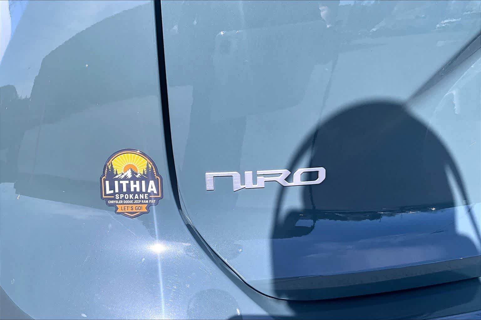 Thumbnail: 2023 Kia Niro - 6