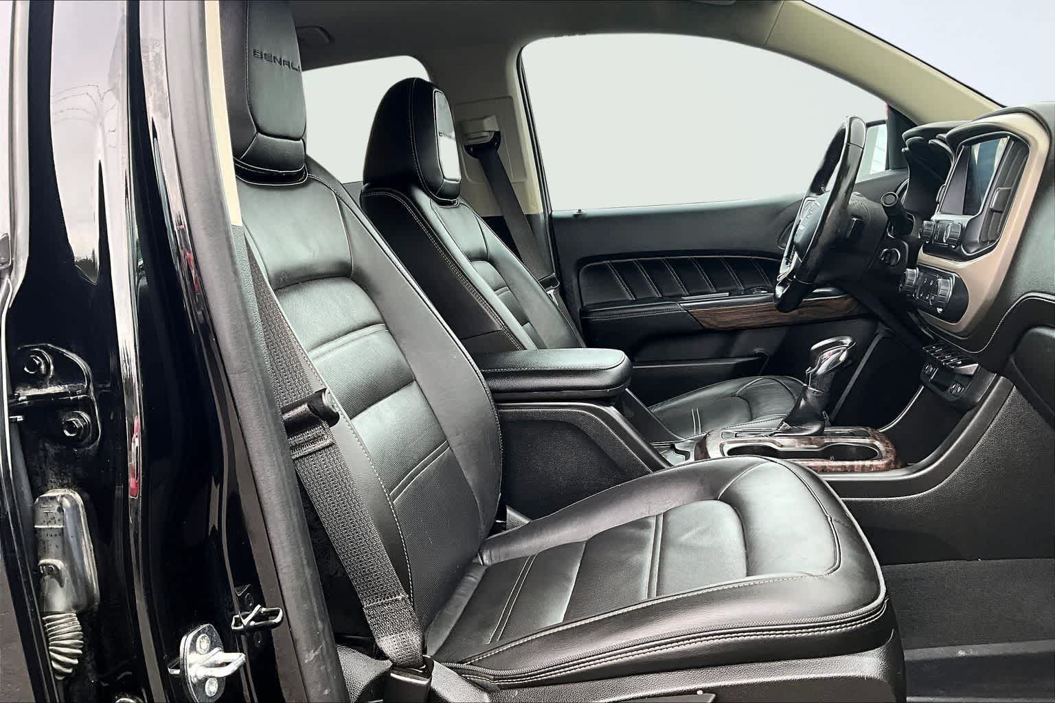 Thumbnail: 2022 GMC Canyon - 14