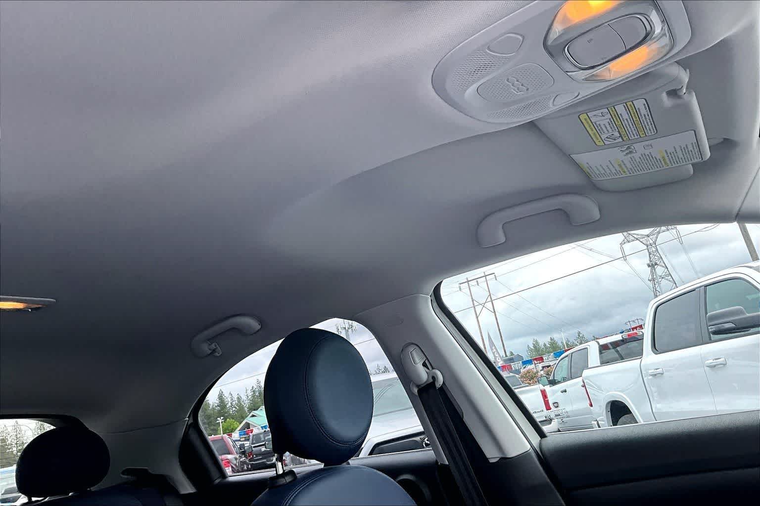 Thumbnail: 2022 Fiat 500X - 29