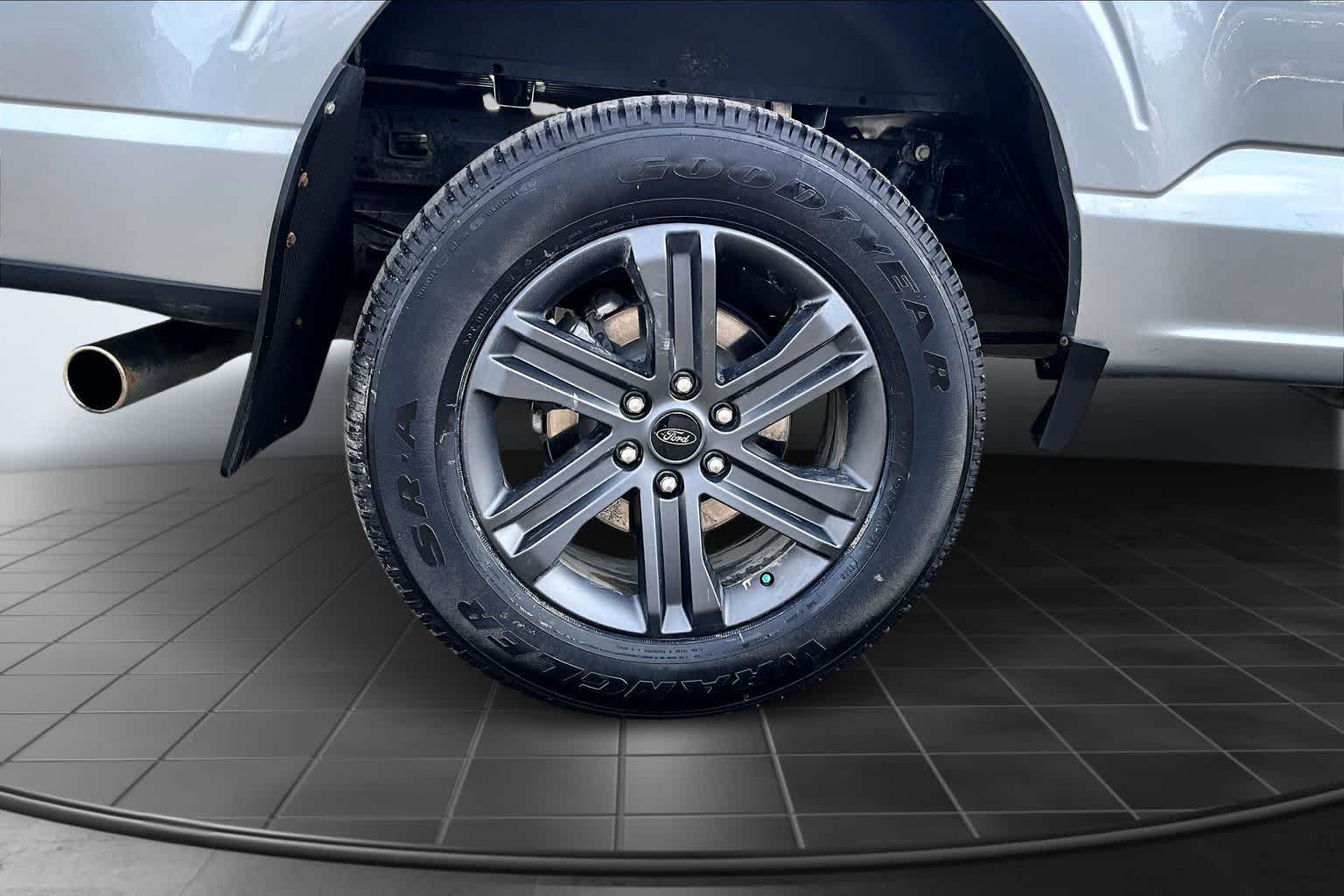 Thumbnail: 2023 Ford F-150 - 35