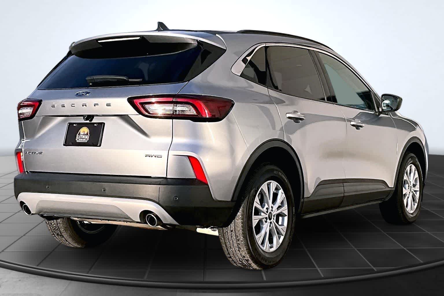 Thumbnail: 2024 Ford Escape - 23