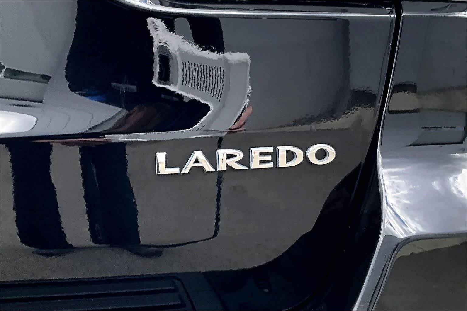 Thumbnail: 2022 Jeep Grand Cherokee - 7