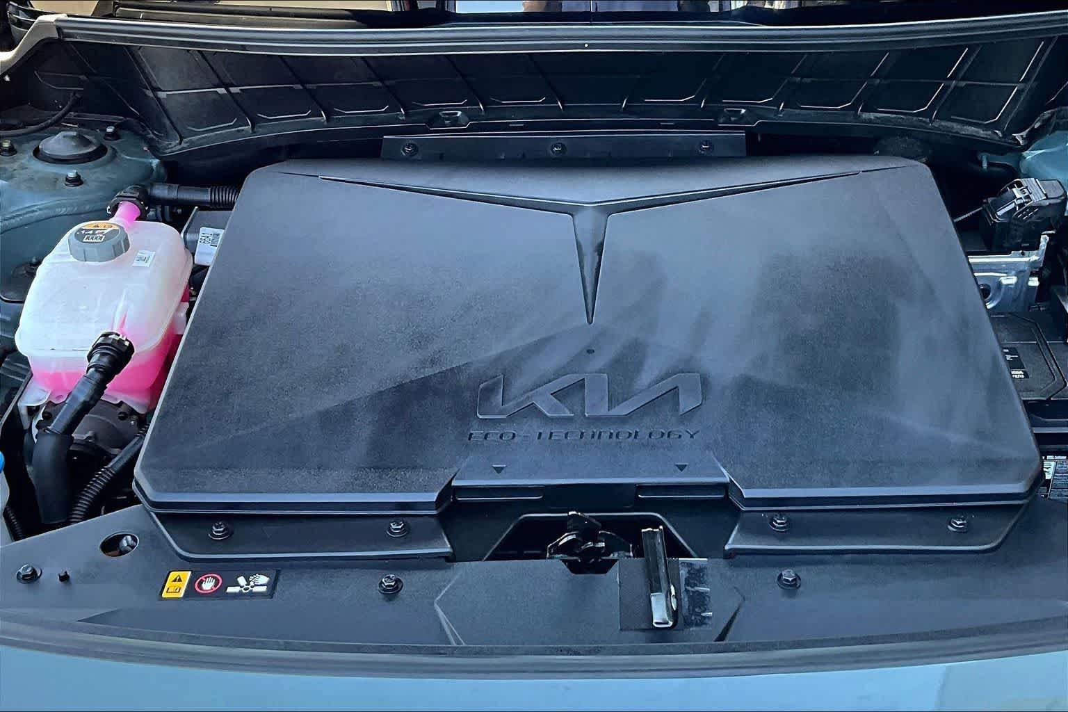 Thumbnail: 2024 Kia Niro - 9