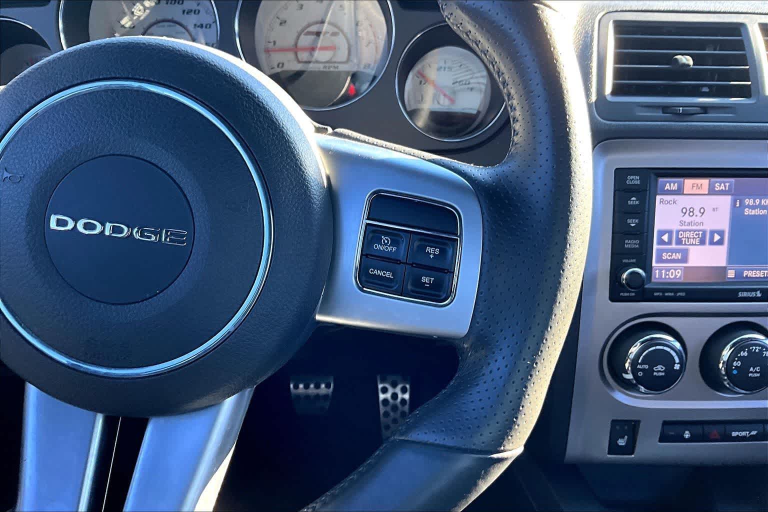 Thumbnail: 2013 Dodge Challenger - 25