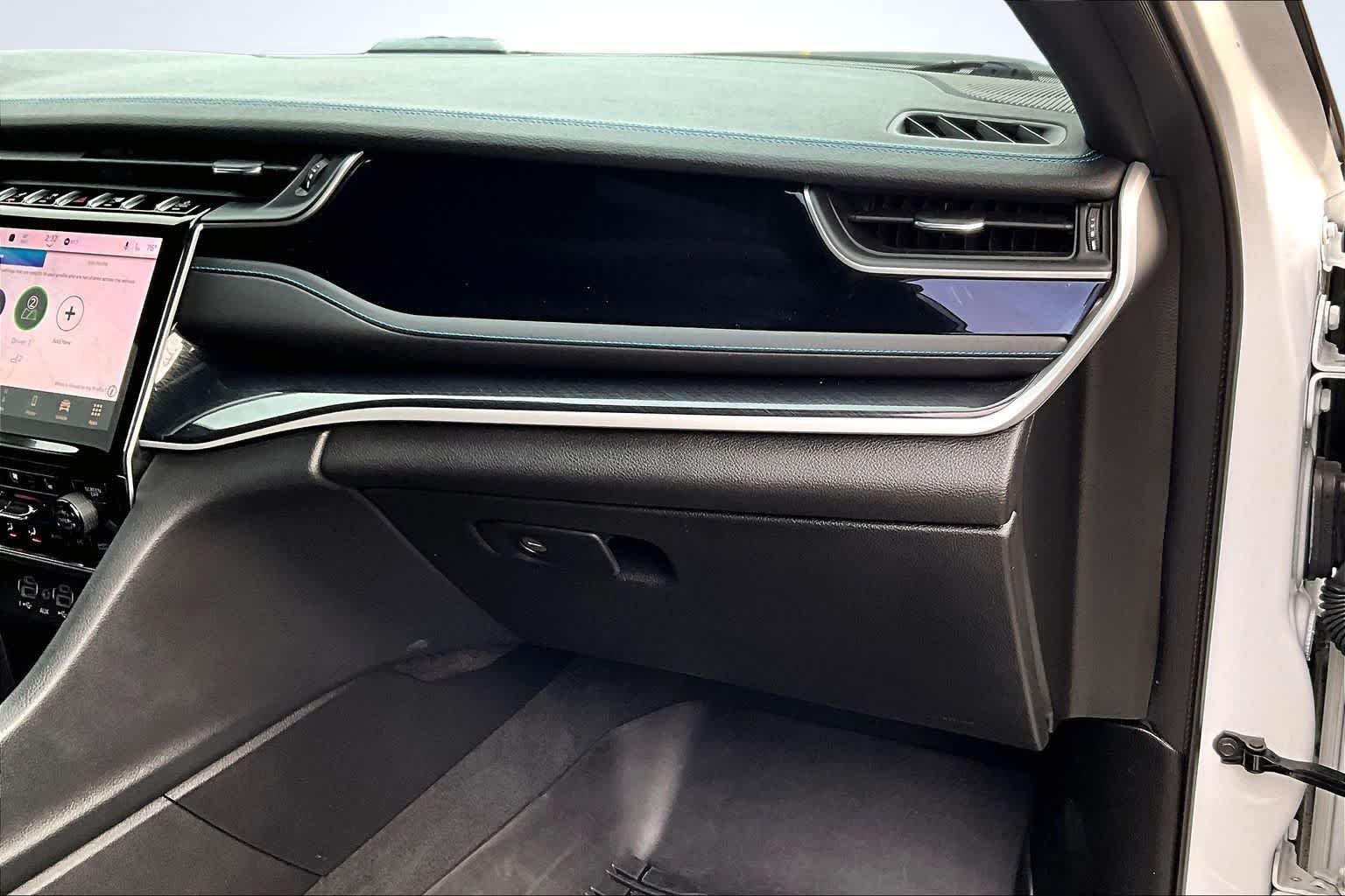 Thumbnail: 2023 Jeep Grand Cherokee - 24