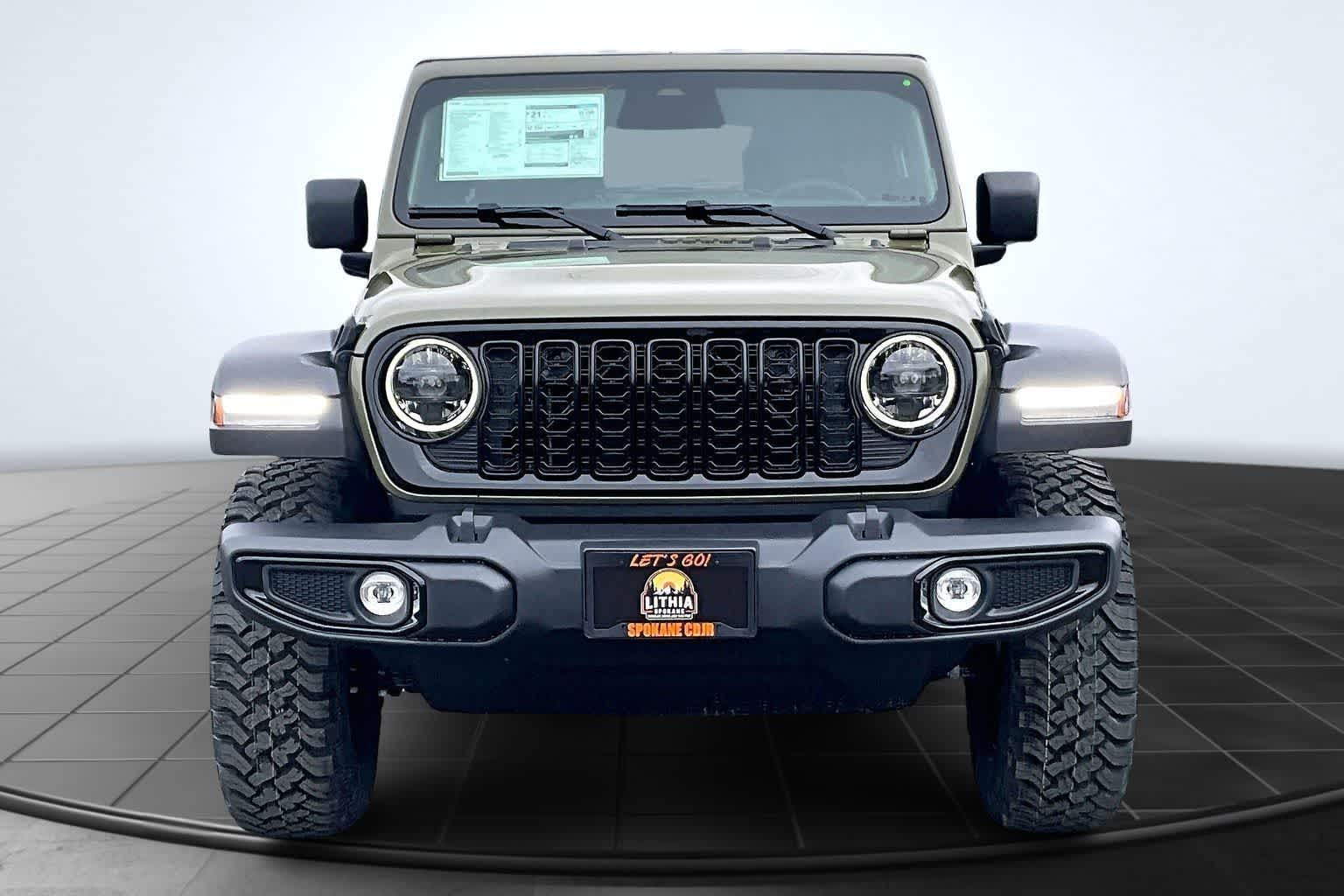 Thumbnail: 2026 Jeep Wrangler - 6