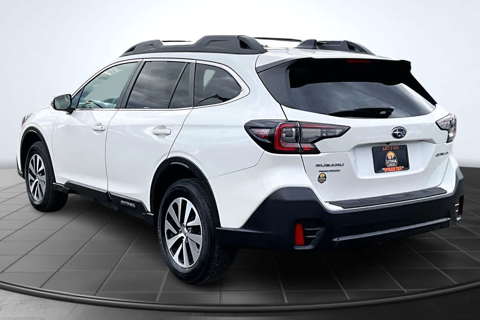Thumbnail: 2022 Subaru Outback - 4