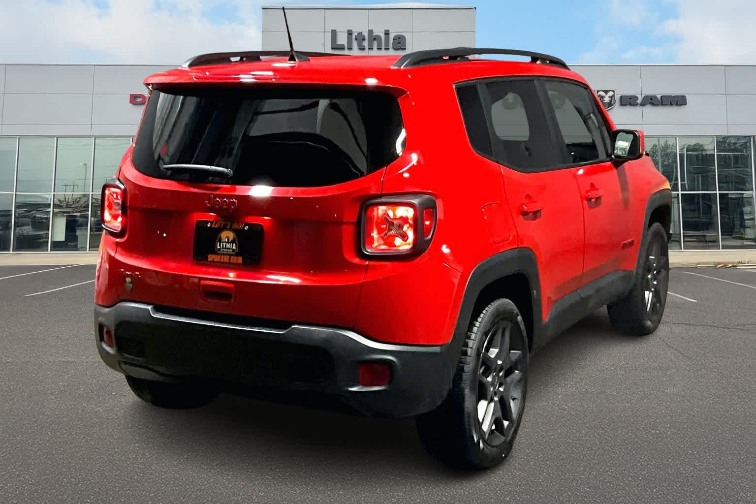 Thumbnail: 2022 Jeep Renegade - 23