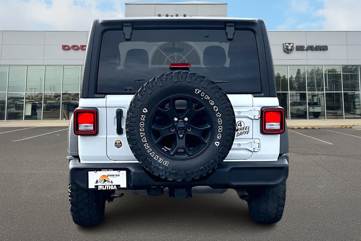 Thumbnail: 2022 Jeep Wrangler - 5