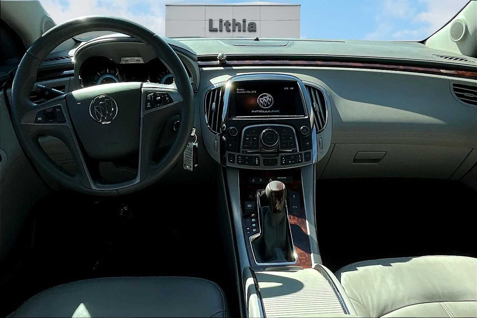 Thumbnail: 2013 Buick LaCrosse - 10